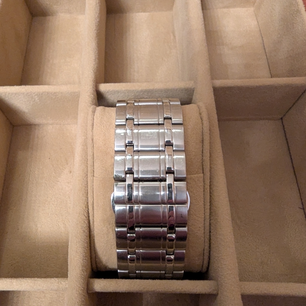 Croton Elegant Silver Rectangular Watch - image 2